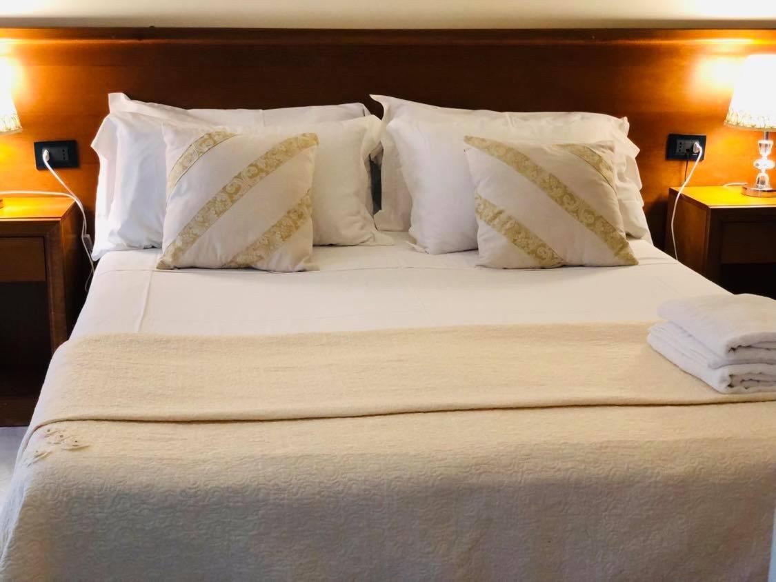 B&B Al Piazza Marina Palermo Eksteriør billede